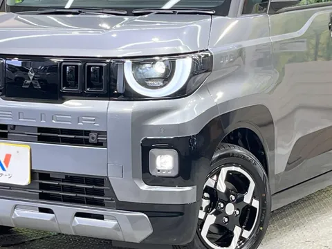 Mitsubishi Delica Mini