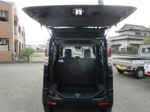 Suzuki Spacia Base