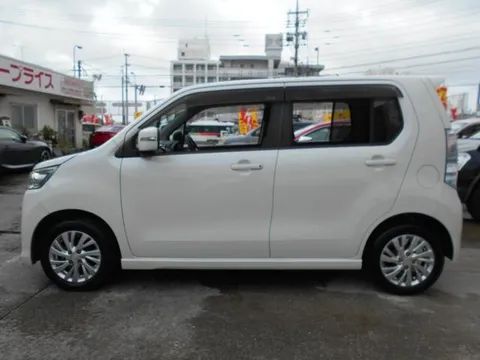 Suzuki Wagon R Stingray