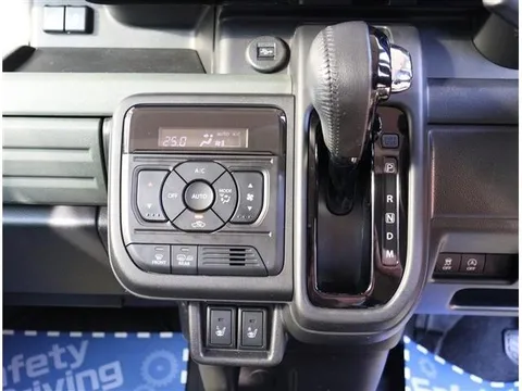 Suzuki Spacia Gear