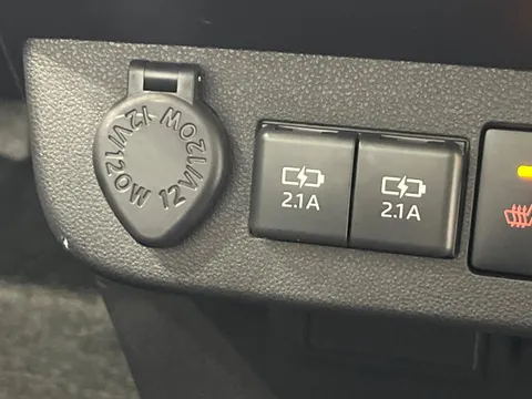 Daihatsu Mira Tocot