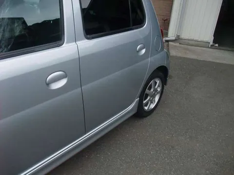 Daihatsu Esse