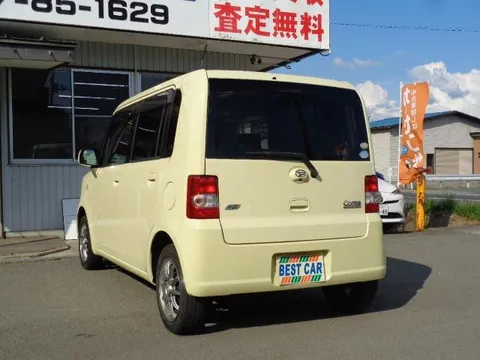 Daihatsu Move Conte