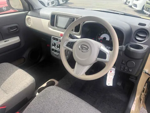 Daihatsu Mira Tocot