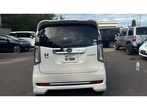 Honda N-WGN Custom