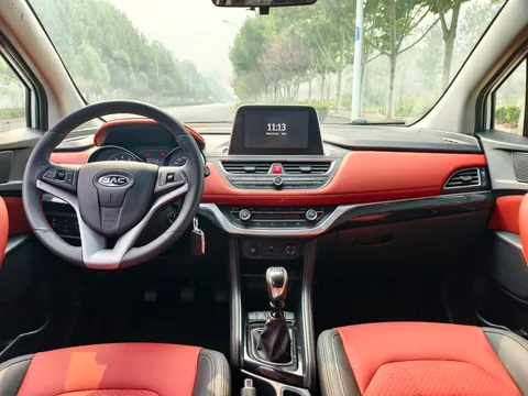 JAC Refine S3