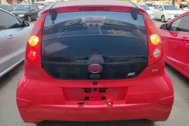 BYD F0