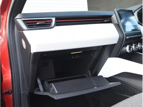 Renault Lutecia