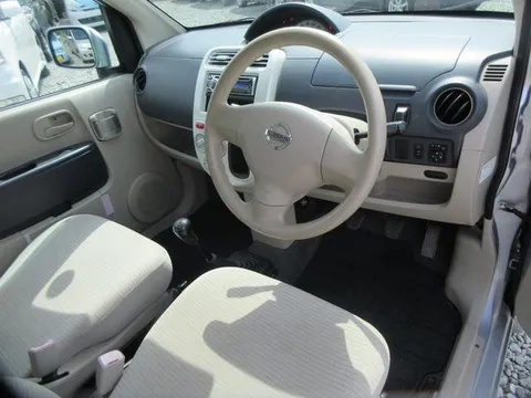 Nissan Otti