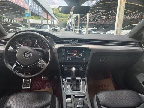 Volkswagen CC
