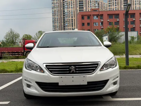 Peugeot 408