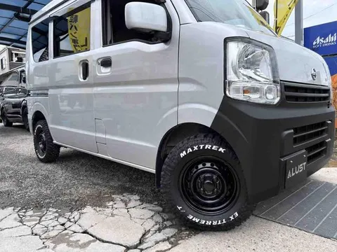 Nissan Clipper