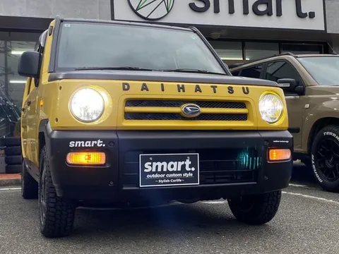 Daihatsu Naked