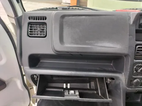 Nissan Clipper Truck