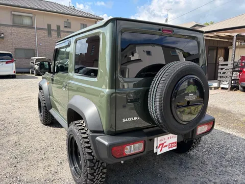Suzuki Jimny Sierra