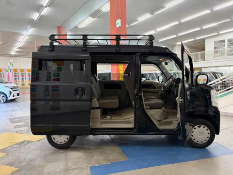 Nissan Clipper