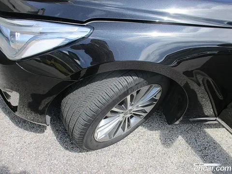 Genesis G90 (EQ900)