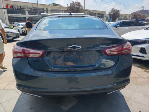 Chevrolet Malibu XL