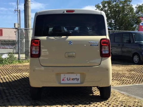 Suzuki Wagon R Smile