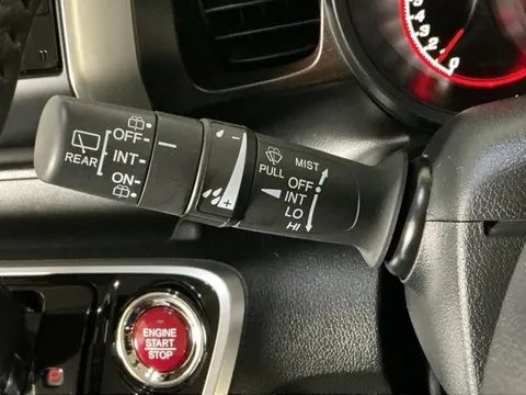 Honda N-BOX Slash