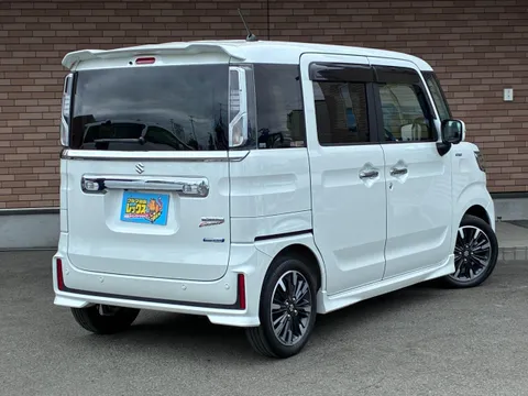Suzuki Spacia Custom
