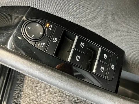 Mazda MAZDA3 Sedan