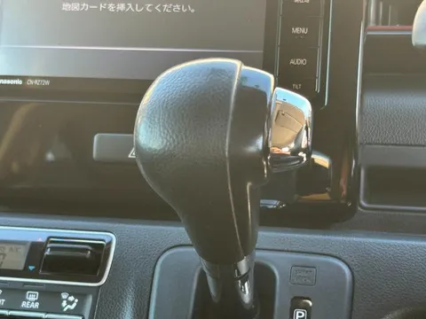 Suzuki Wagon R Stingray