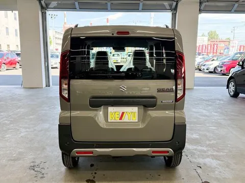 Suzuki Spacia Gear