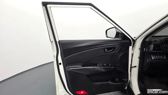 SsangYong Tivoli XLV (Tivoli Air)