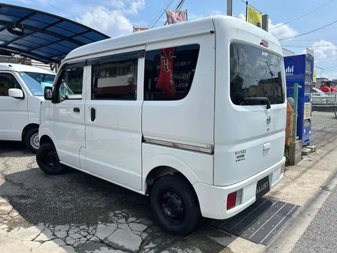 Nissan Clipper