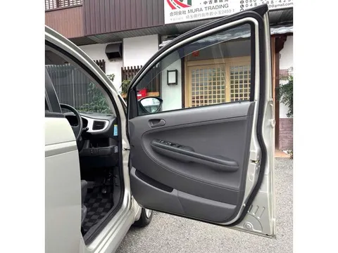 Subaru R2