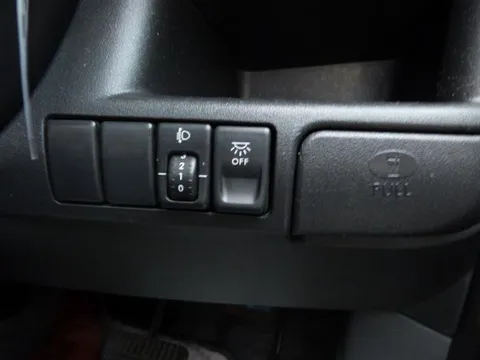 Subaru R2