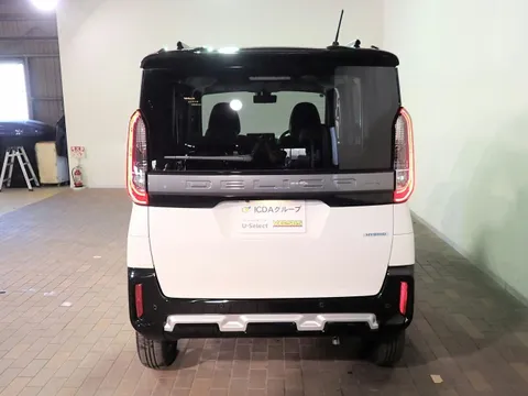 Mitsubishi Delica Mini