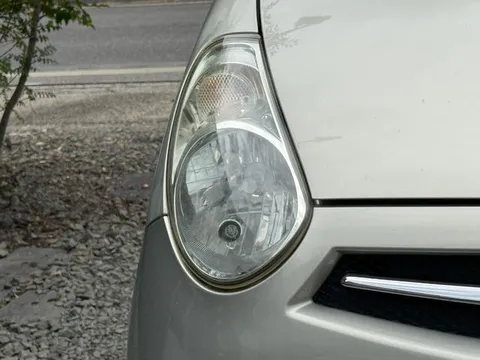 Subaru R2