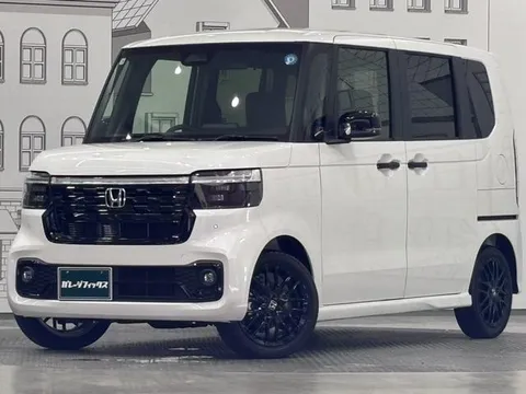 Honda N-BOX Custom