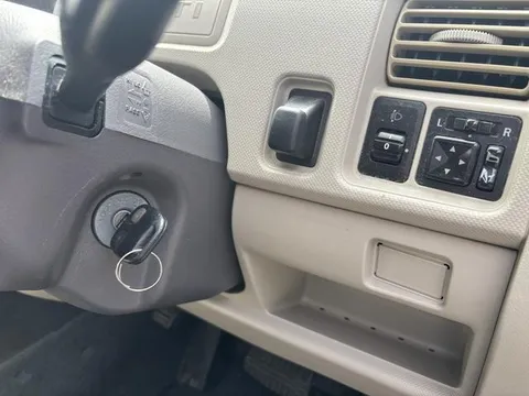 Nissan Otti
