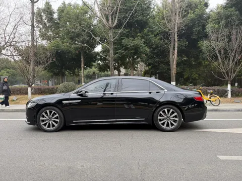 Lincoln Continental
