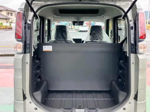 Suzuki Spacia Base