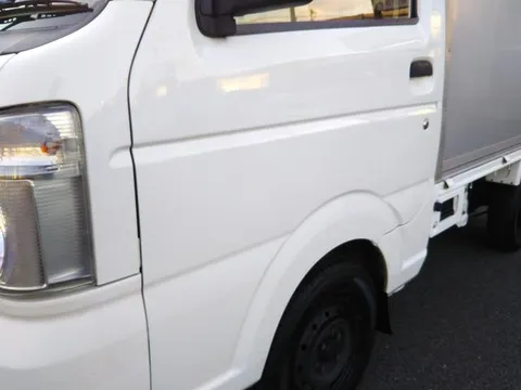 Nissan Clipper Truck