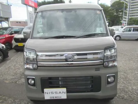 Nissan Clipper Rio