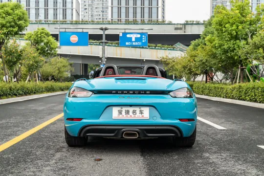 Porsche 718
