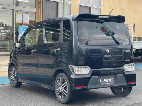 Suzuki Wagon R Stingray