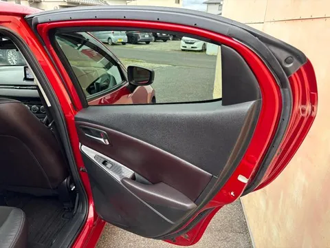 Mazda Mazda2 (Demio)