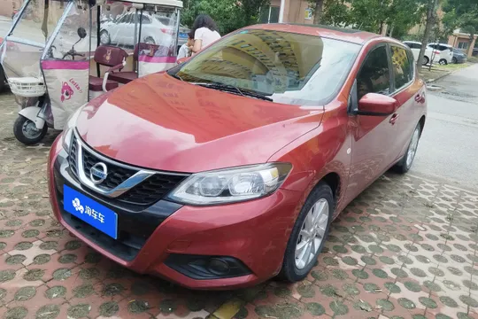 Nissan Tiida