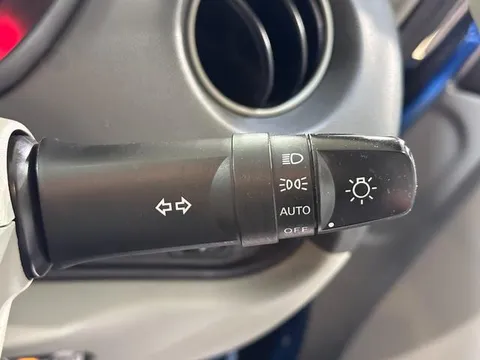 Mitsubishi I