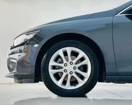 Chevrolet Malibu XL