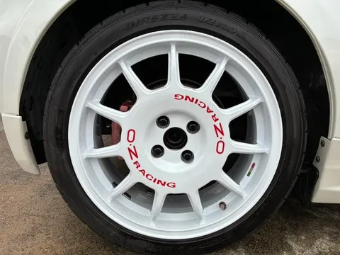 Toyota iQ