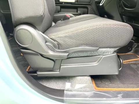 Suzuki Spacia Gear