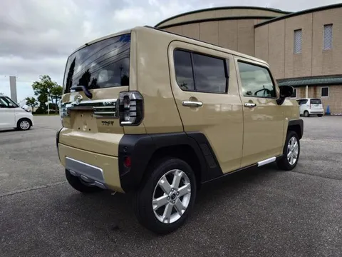 Daihatsu Taft