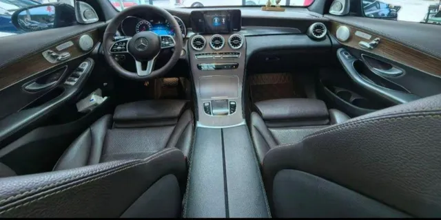 Mercedes-Benz Mercedes-Benz GLC